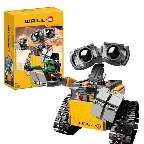 Wall-E Masterpiece Building Blocks (677 Pcs)