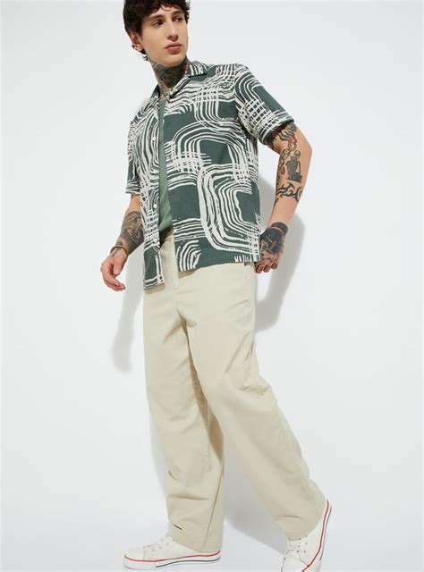 Buy URB_N Men Solid Loose Fit Trousers Online at just Rs. 1299.0 ...