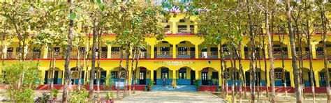 Starwards Public School