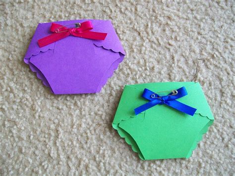 Hand Card Design 的图像结果