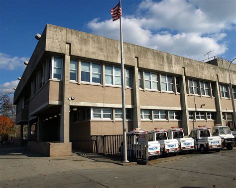 P113 NYPD Police Station Precinct 113, South Jamaica, Quee… | Flickr