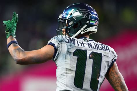 2026 NFL conference championship game odds, lines, spreads: AFC, NFC title picks from 10,000 compute