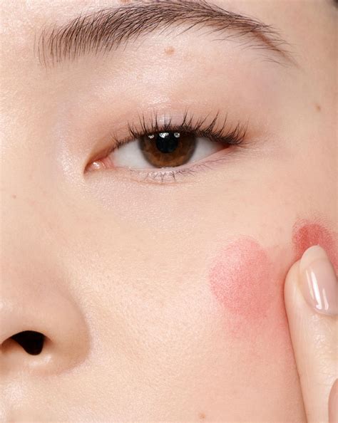 Cloud Paint – Glossier