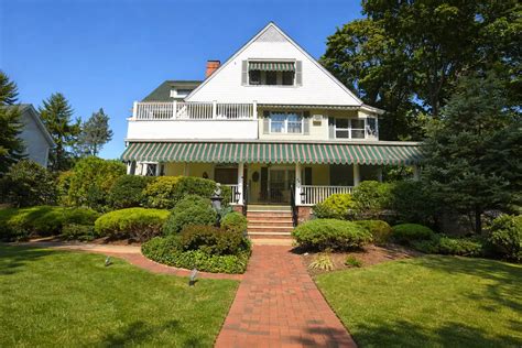 Residential Care in Montclair, NJ | Horizon Manor