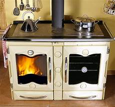 cucina a legna con forno 30 modelli di cucine a legna con forno integrato cucina a legna con forno 30 modelli di cucine a legna con forno integrato