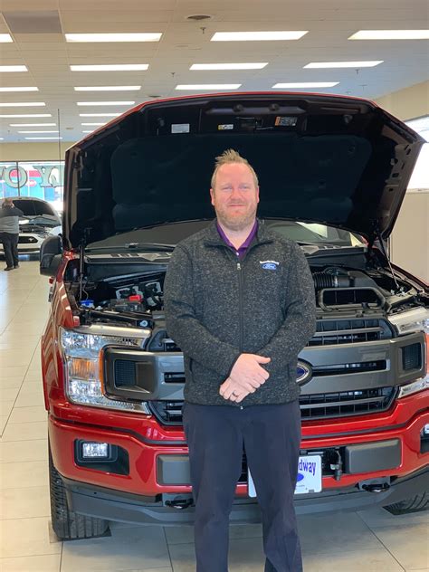 Meet Our Staff | Midway Ford | Roseville, MN