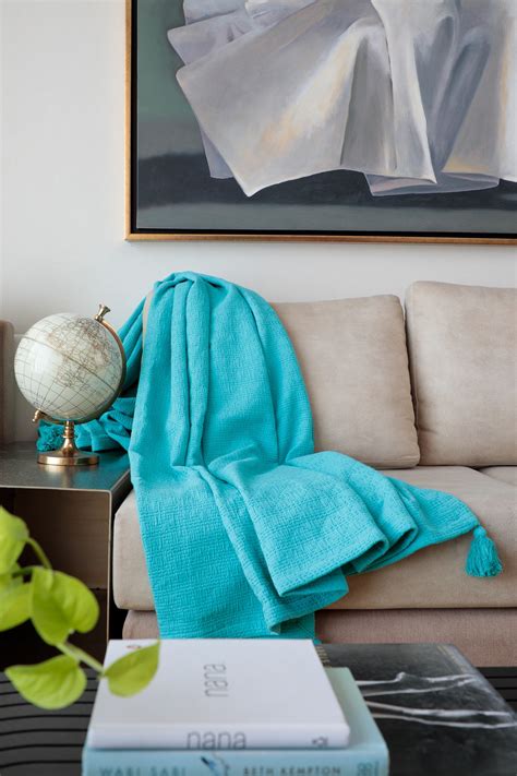 Blue Matelasse Stitch Cotton Throw – AA Living