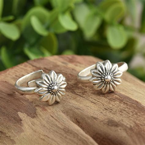 925 Silver Sun Flower Toe-rings( Pair) – Silveristhan