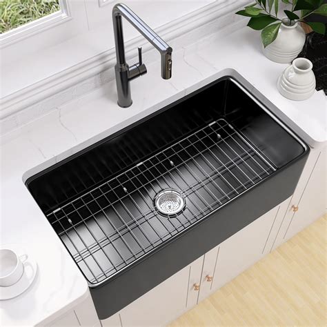 Fireclay 33 In. Single Bowl Apron-Front Farmhouse Kitchen Sink at ...