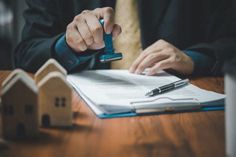 FHA Condo Lookup: Crucial Tools for Homebuyers | RateChecker