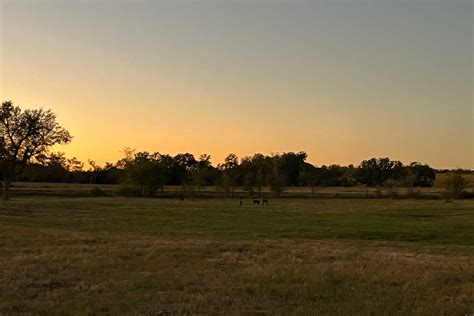Courtney's 30 Acre Fully Fenced Private Dog Park In Kingsbury ...
