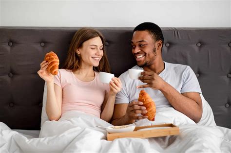 Maîtrisez les calories : Astuces pour savourer un croissant léger