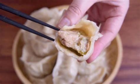 素三鲜水饺｜调馅即简单 味道又鲜美，这样做饺子看一遍就学会 - 哔哩哔哩