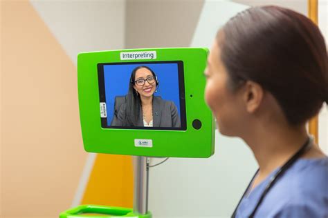Spanish Interpreters Vital for Patient Care | AMN Healthcare