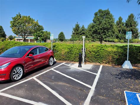 Fairfield Community Arts Center | Fairfield, OH | EV Station