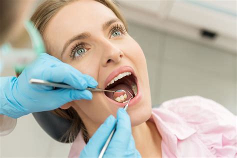 Dental Scaling: How It Can Help Create Healthier Teeth and Gums