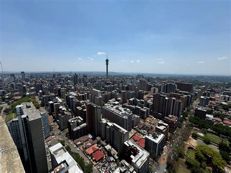 Johannesburg revival: South Africans bringing hope to one of world's most dangerous cities - BBC ...