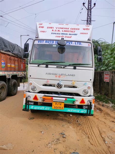 Shri Vinayak Cargo