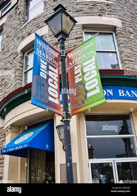 Local Items Signs 的图像结果