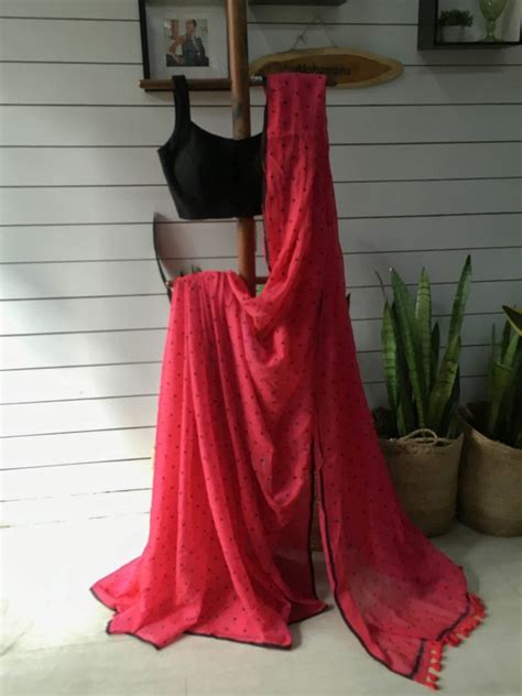 Mulmul Cotton Polka Dot Pink Saree|Red Dimpled Dots|Suta