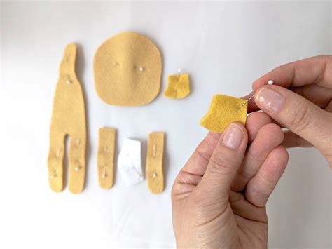 Felt Doll Tutorial 的图像结果