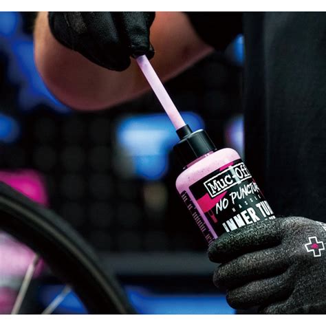 Muc-Off / NO PUNCTURE HASSLE INNERTUBE SEALANT 300ml | SILBEST Cycle シル ...