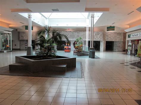Trip to the Mall: River Oaks Center- (Calumet City, IL)