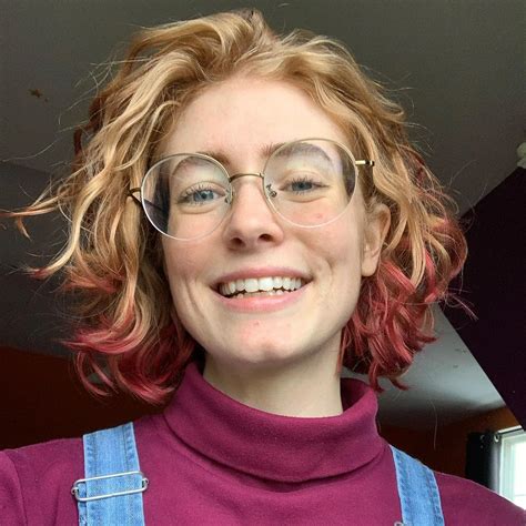 Short lesbian hair haircut – Artofit