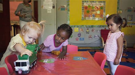 Day Care in Spanish No Longer for Latinos Only - The Atlantic