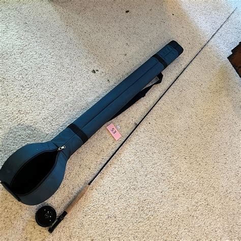 Flyrod in LL Bean Case | EstateSales.org