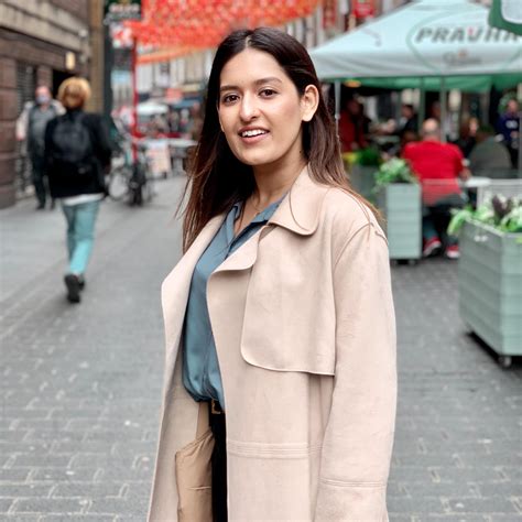 Dr Monisha Mishra's Amazon page