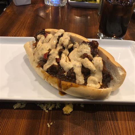 MILT'S BBQ FOR THE PERPLEXED, Chicago - Lake View East - Restaurant ...