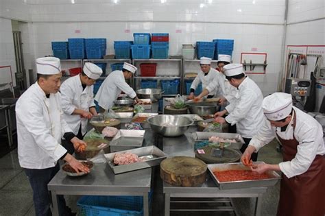 南京工业大学后勤集团开展厨师年终考核 - 学校动态 - 新闻动态 - 中国教育后勤协会