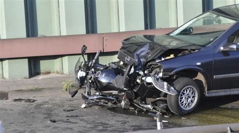 Jerman Kaitkan Kecelakaan Mobil di Berlin dengan Serangan Ekstremis Islam