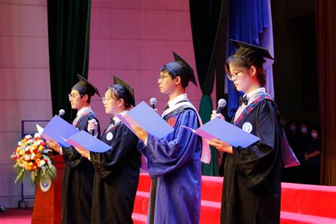 我校举行2021届毕业生毕业典礼暨学位授予仪式-徐州医科大学