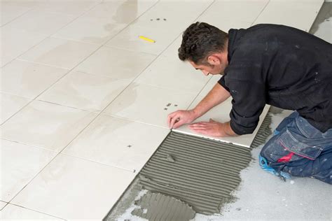 Reglazing ceramic tile floors - Acoumi