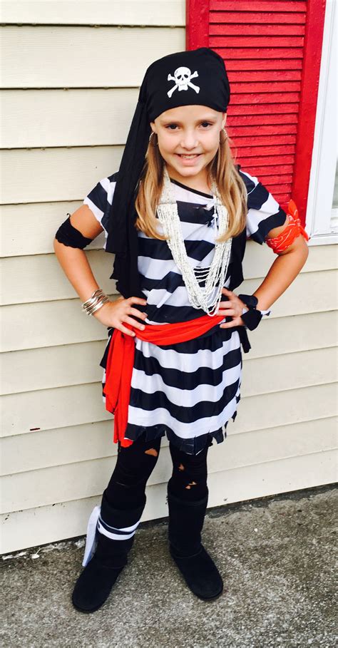 DIY Girl's Pirate Costume