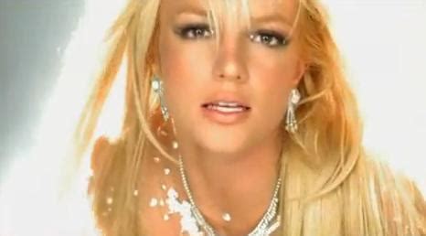 Britney Spears - Toxic | Lyrics of songs