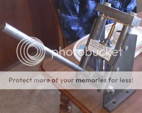 Homemade Reloading Press Stand 的图像结果