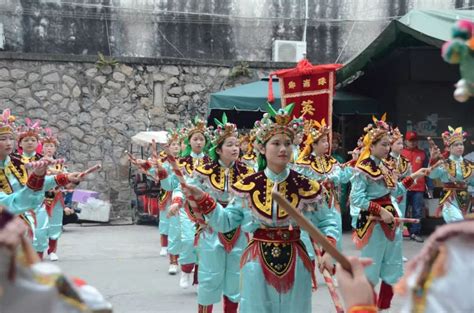 在潮汕，英歌舞并不是男人的专利，女人也可以跳！__凤凰网