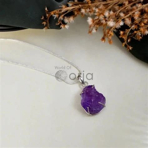 100% Natural Raw Amethyst Pendant – Stress Relief | World of Oorja ...