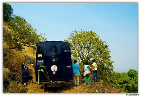 go2india.in : Matheran Neral Toy train