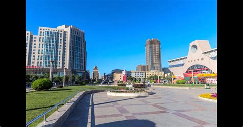 Ningxia Hotels: Compare Hotels in Ningxia from ₹ 85,619/night on KAYAK