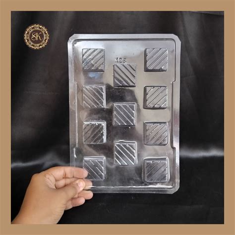 Plastic chocolate mould | Square Chocolate Mold | Square Chocolate Pla ...