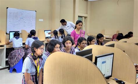 LMET INTERNATIONAL SCHOOL | BERHAMPORE