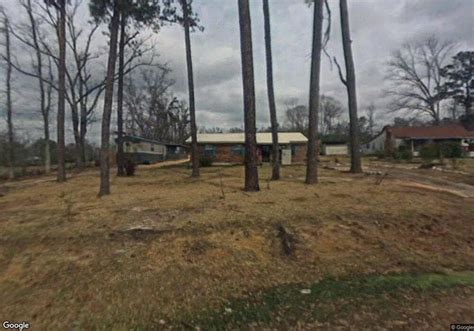 3204 Pineview Dr, Brewton, AL 36426 | Homes.com