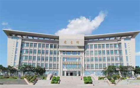 锦州医科大学研究生学院举行升旗仪式-锦州医科大学-研究生学院