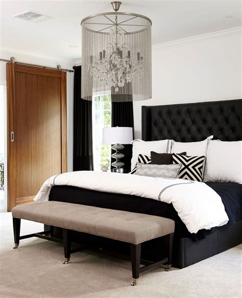 Black Bedroom Set Decorating Ideas