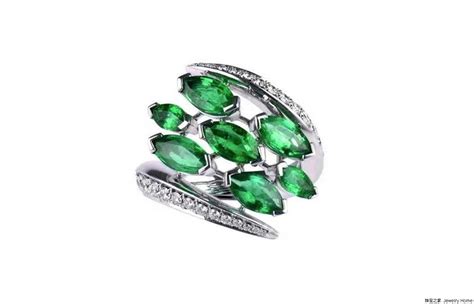 四款经典的祖母绿戒指 展示女性的成熟与魅力|格拉夫_腕表之家-珠宝