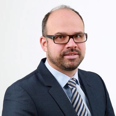 Three questions to Thomas Schneider on AI | TRUMPF